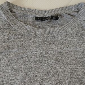 Tahari Women's Light Gray Crewneck Knit Sweater